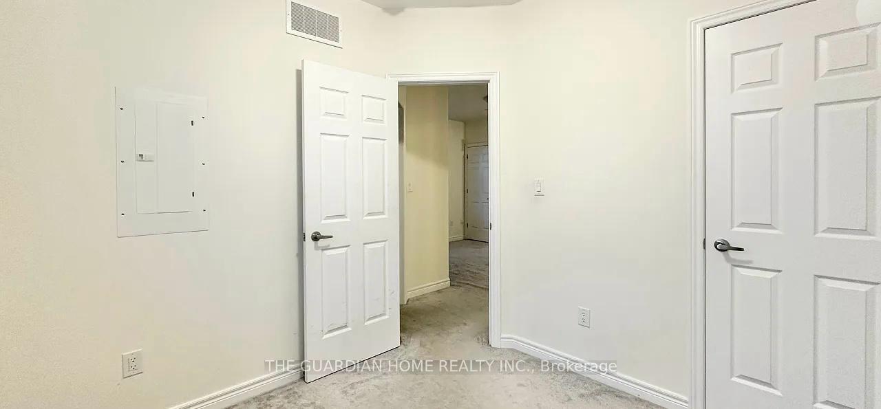 Photo 4 of Unit 3, 297 William Forster Road, Markham, Cornell — HOMEH
