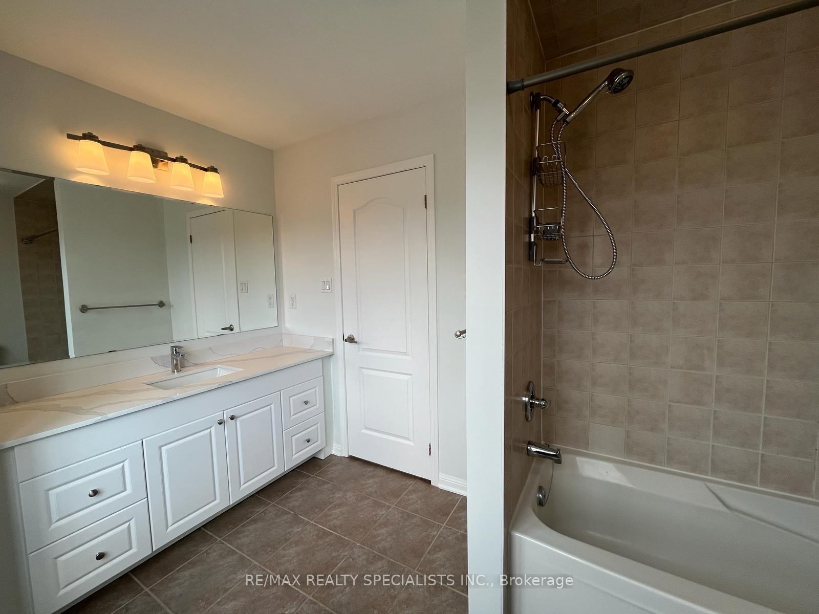 Photo 26 of 788 Johnson Heights, Milton, Coates — HOMEH