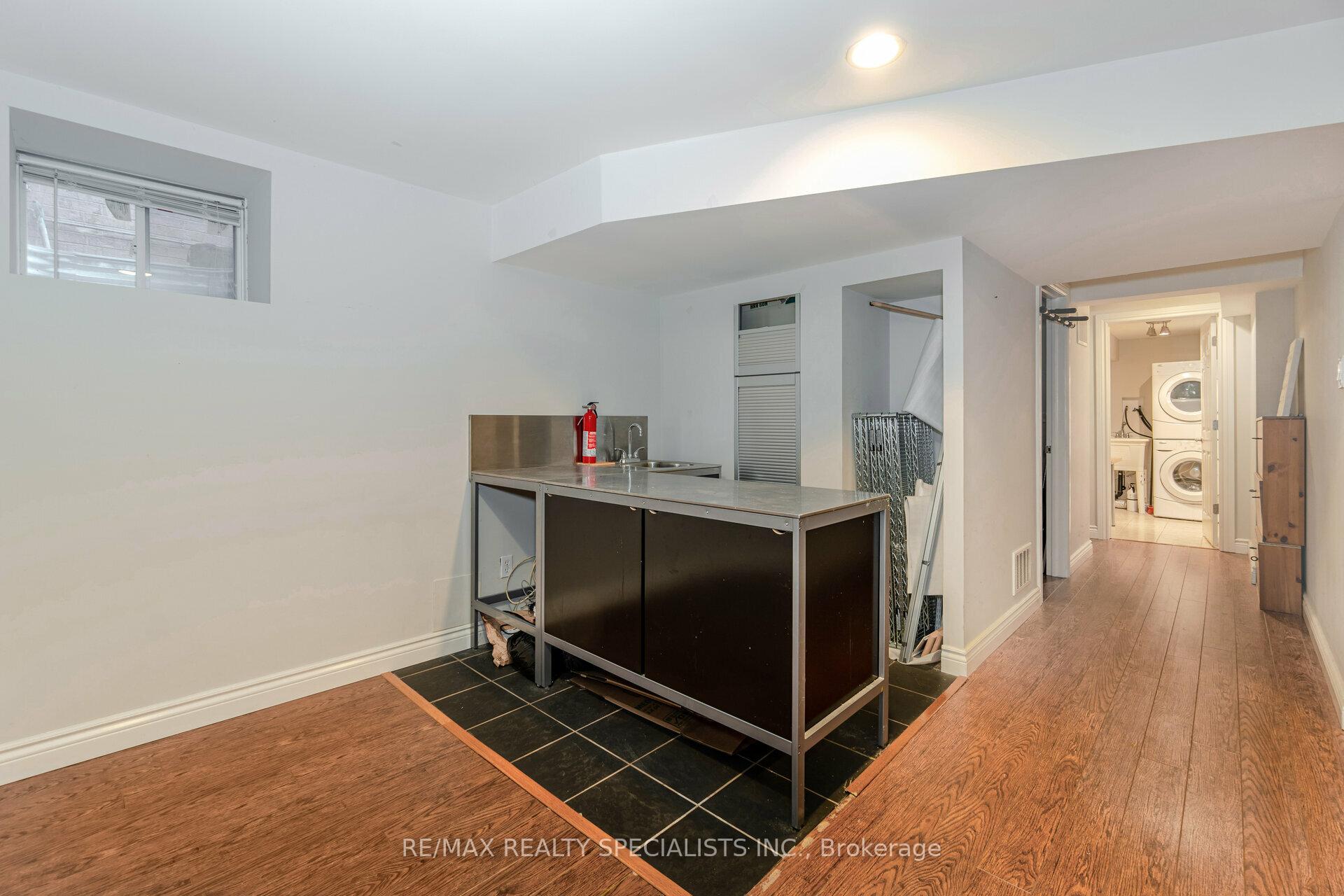 Photo 32 of 788 Johnson Heights, Milton, Coates — HOMEH