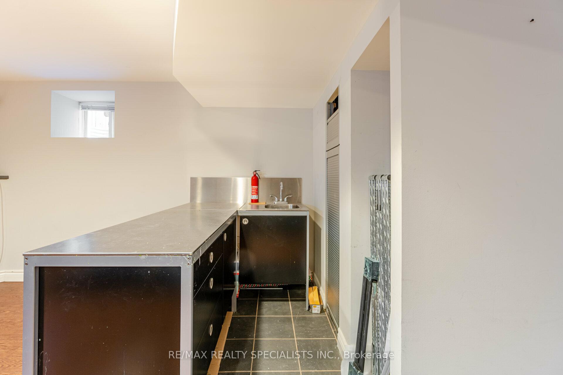 Photo 33 of 788 Johnson Heights, Milton, Coates — HOMEH