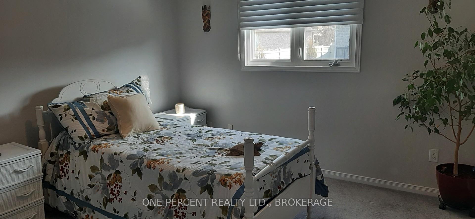 Photo 12 of 1460 Hanover Drive, Kingston, City Northwest — HOMEH