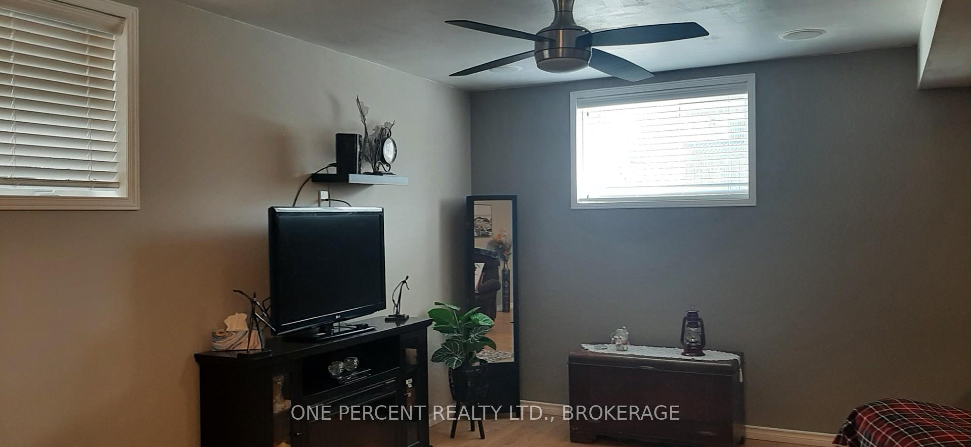 Photo 15 of 1460 Hanover Drive, Kingston, City Northwest — HOMEH