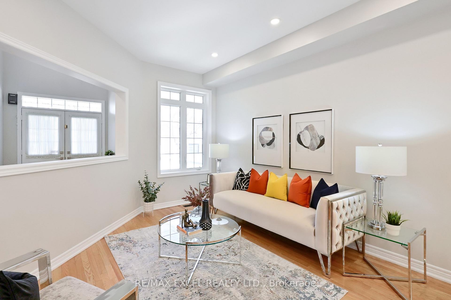 Photo 9 of 66 Eakin Mill Road, Markham, Wismer — HOMEH