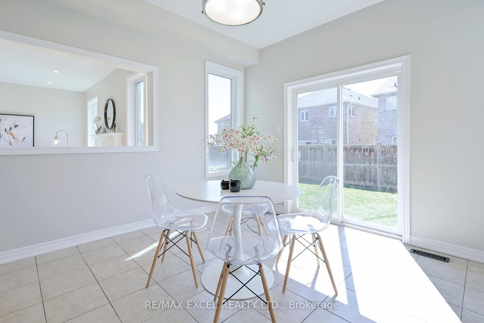 Photo 22 of 66 Eakin Mill Road, Markham, Wismer — HOMEH