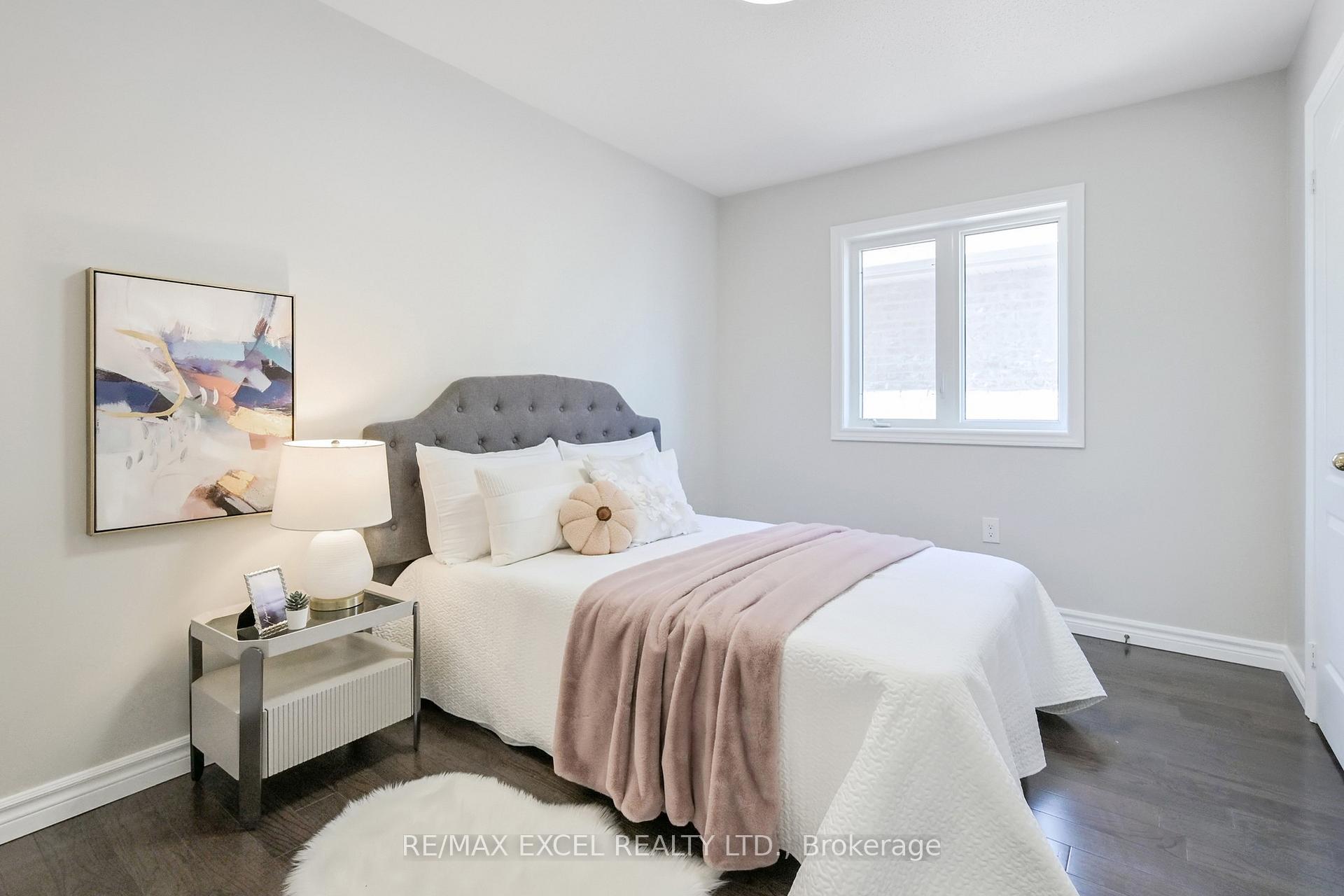 Photo 38 of 66 Eakin Mill Road, Markham, Wismer — HOMEH
