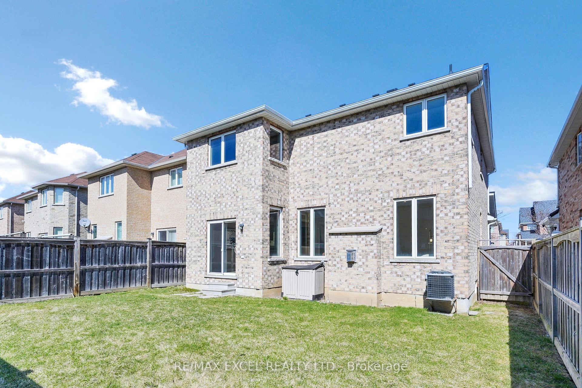 Photo 44 of 66 Eakin Mill Road, Markham, Wismer — HOMEH