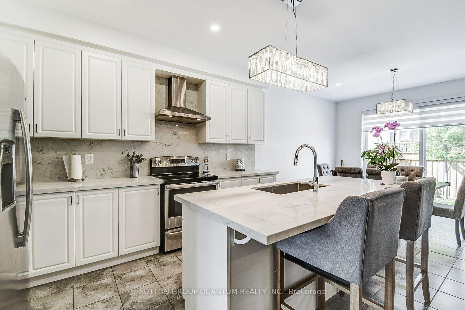 Photo 8 of 27 Mcmonies Drive, Hamilton, Waterdown — HOMEH