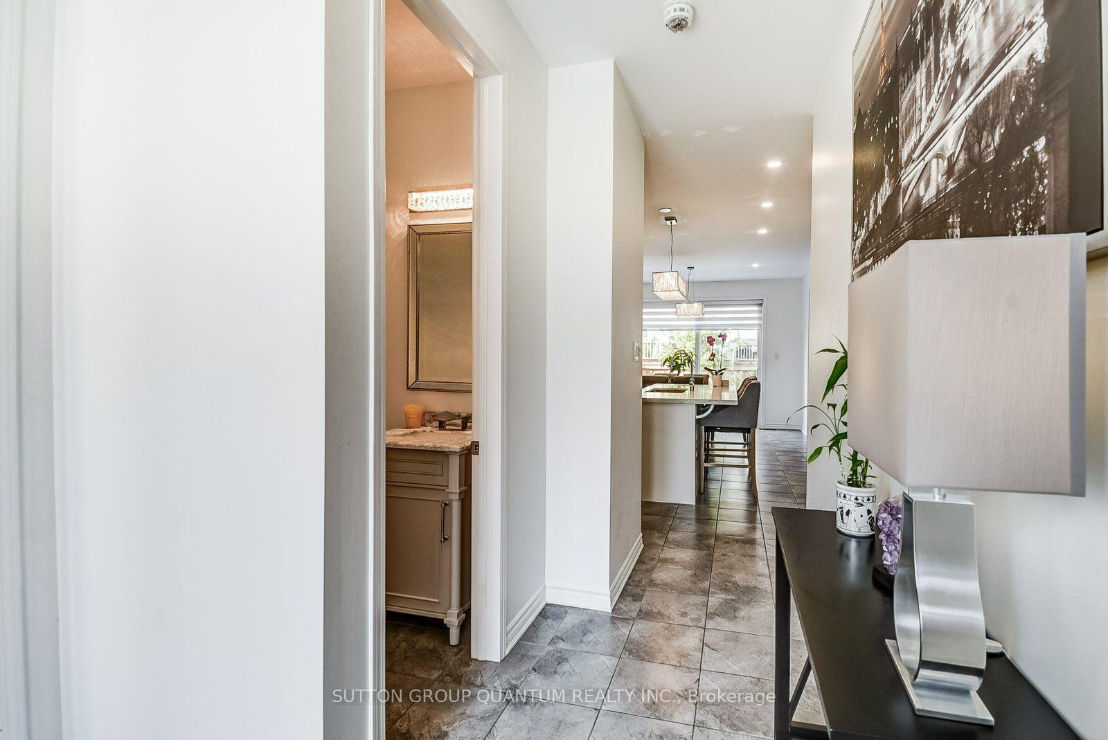 Photo 9 of 27 Mcmonies Drive, Hamilton, Waterdown — HOMEH