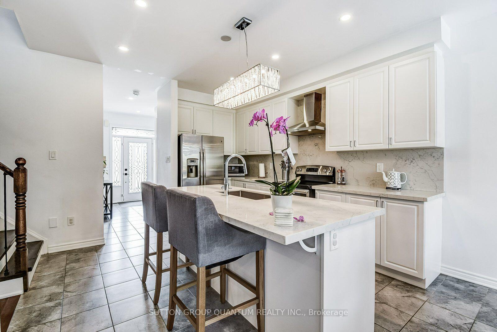 Photo 11 of 27 Mcmonies Drive, Hamilton, Waterdown — HOMEH