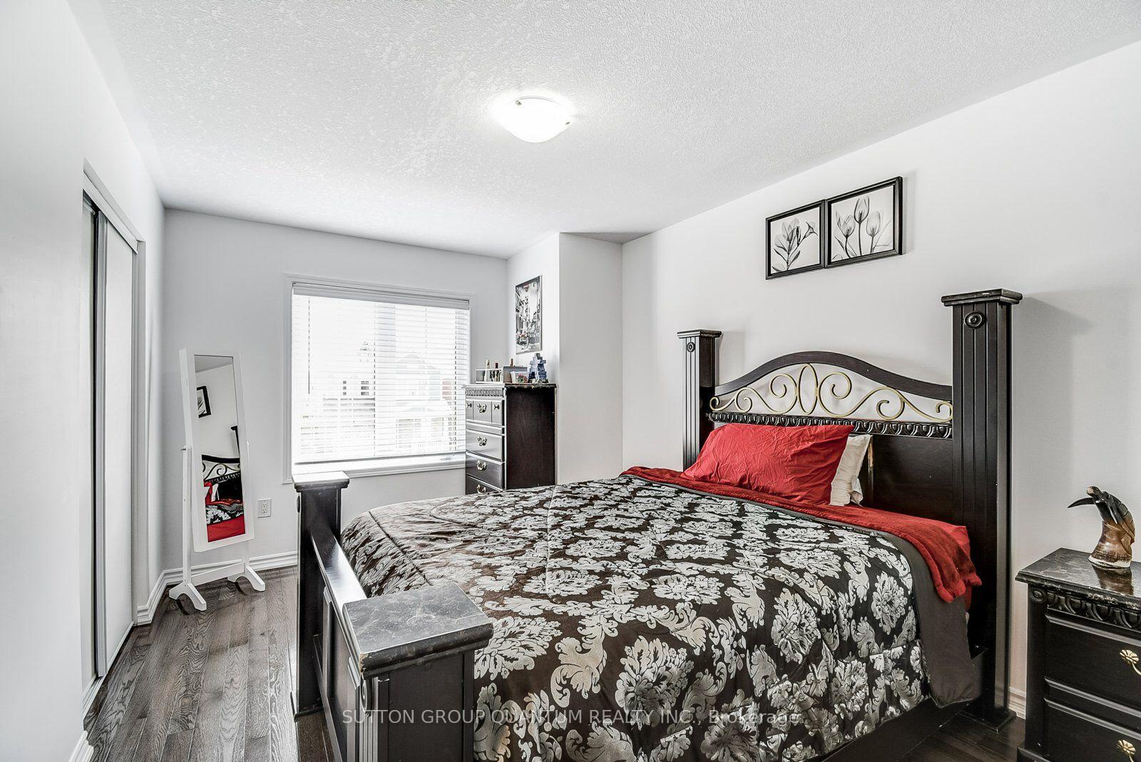 Photo 22 of 27 Mcmonies Drive, Hamilton, Waterdown — HOMEH