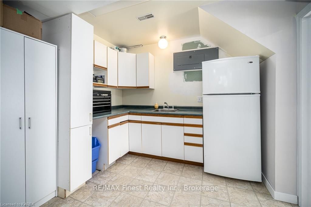 Photo 20 of 981 Hudson Drive, Kingston, South of Taylor-Kidd Blvd — HOMEH