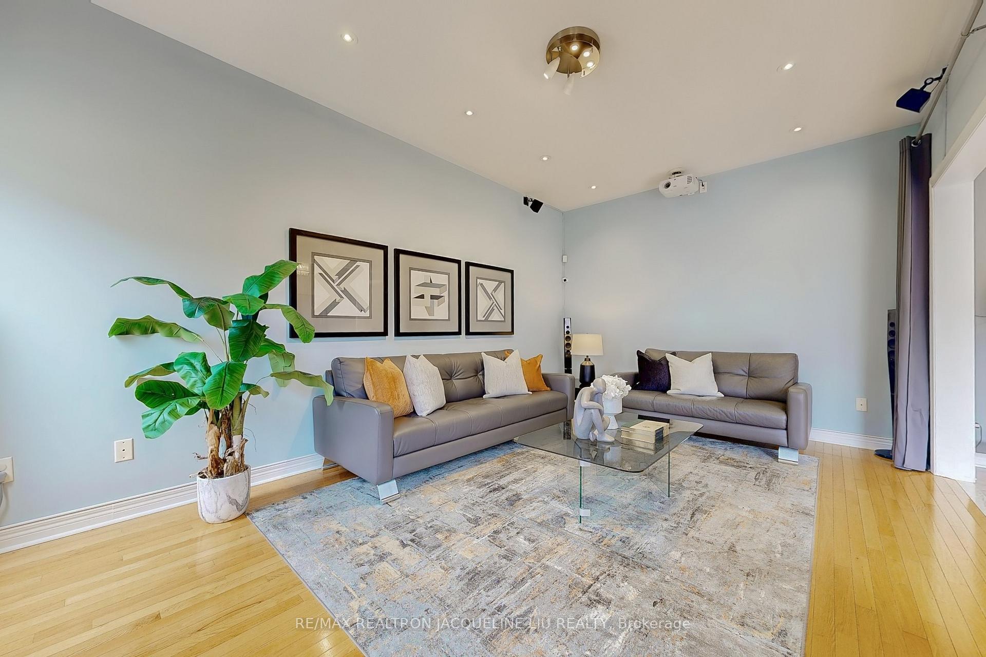 Photo 8 of 36 Pamgrey Road, Markham, Greensborough — HOMEH