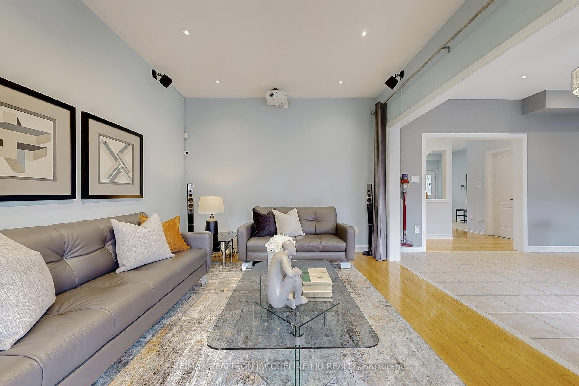 Photo 9 of 36 Pamgrey Road, Markham, Greensborough — HOMEH