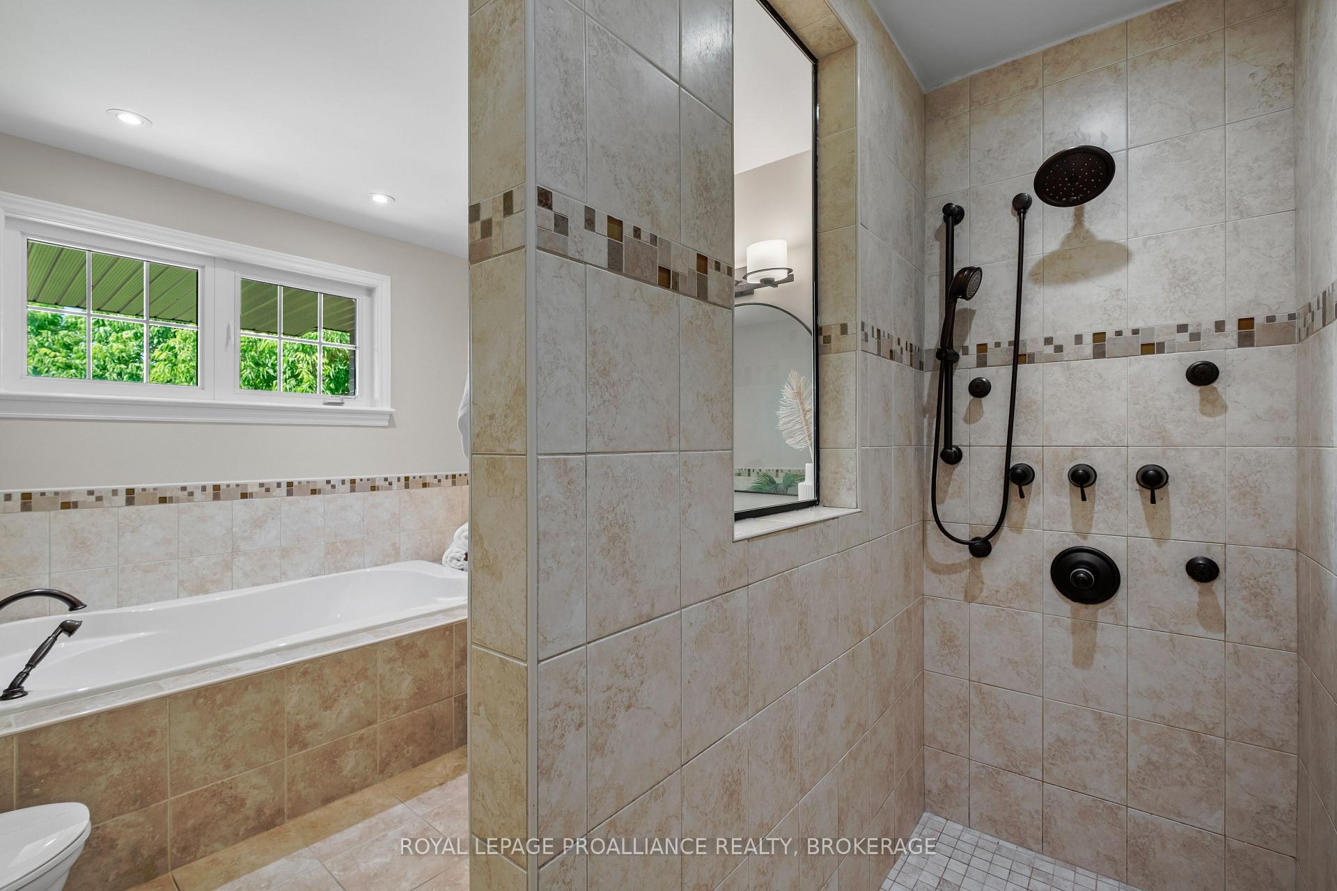 Photo 26 of 414 Cavendish Crescent, Kingston, City Northwest — HOMEH