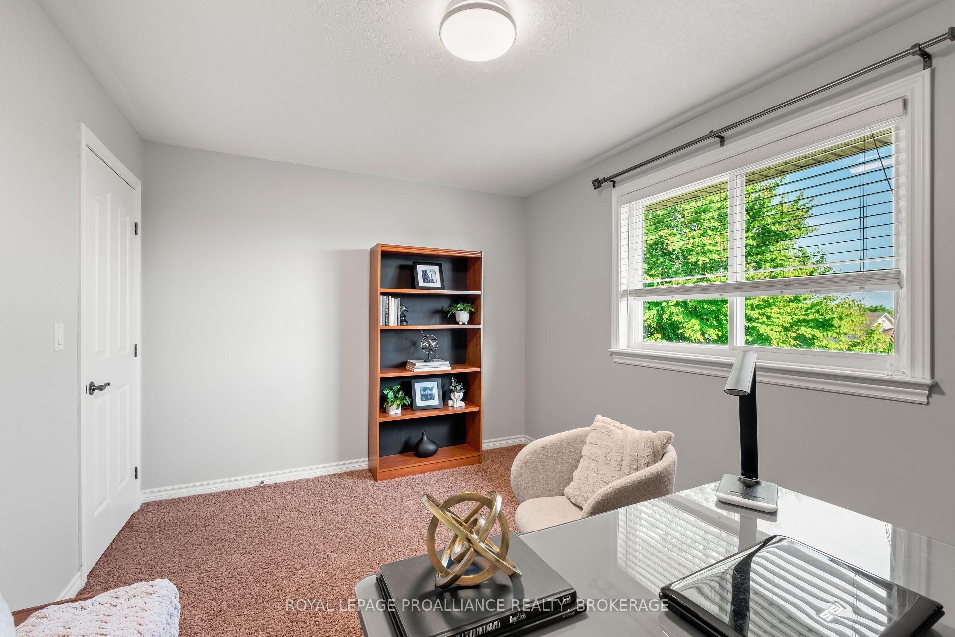 Photo 32 of 414 Cavendish Crescent, Kingston, City Northwest — HOMEH