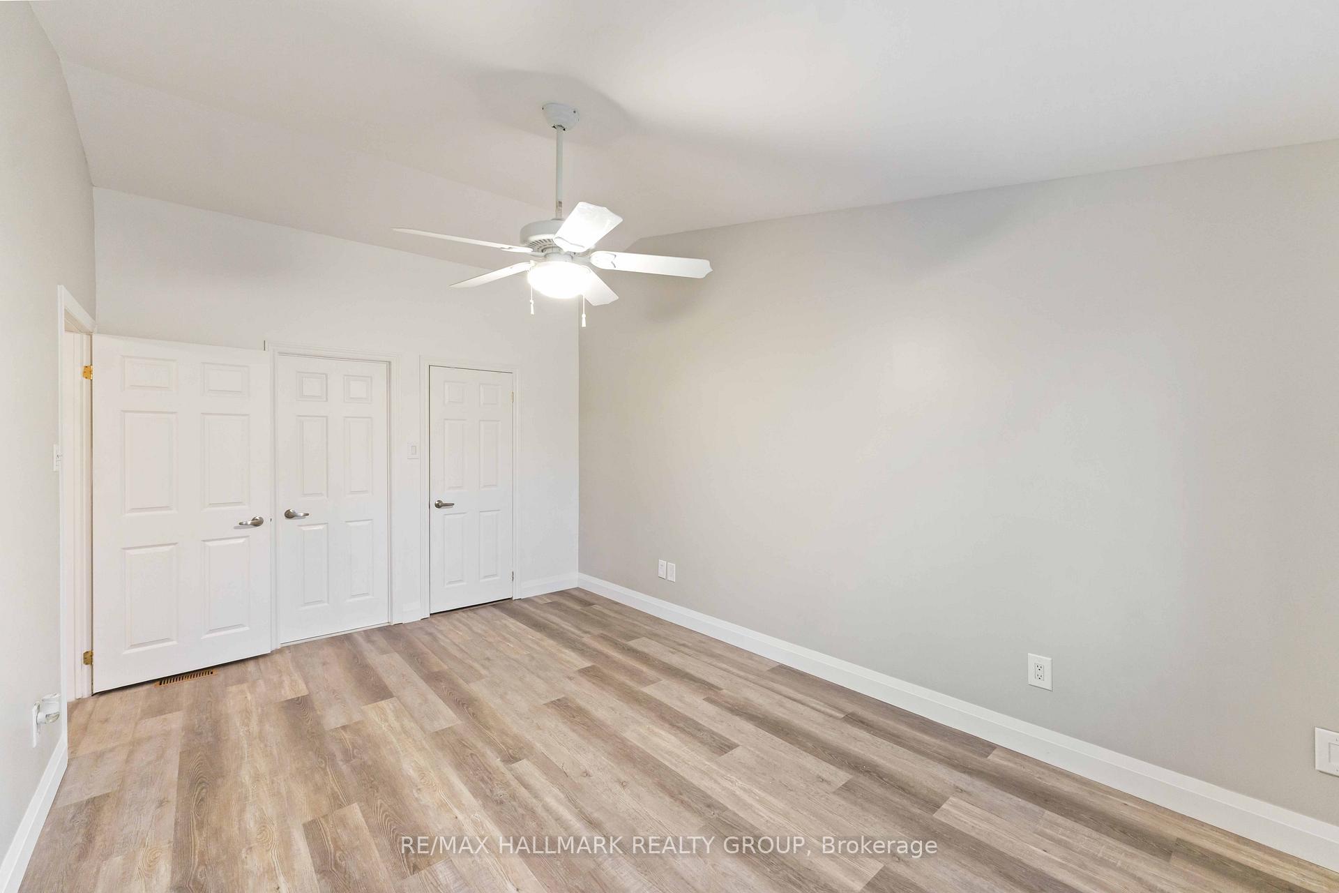 Photo 17 of 21 Montebello Lane, Ottawa, Kanata - Glencairn/Hazeldean — HOMEH