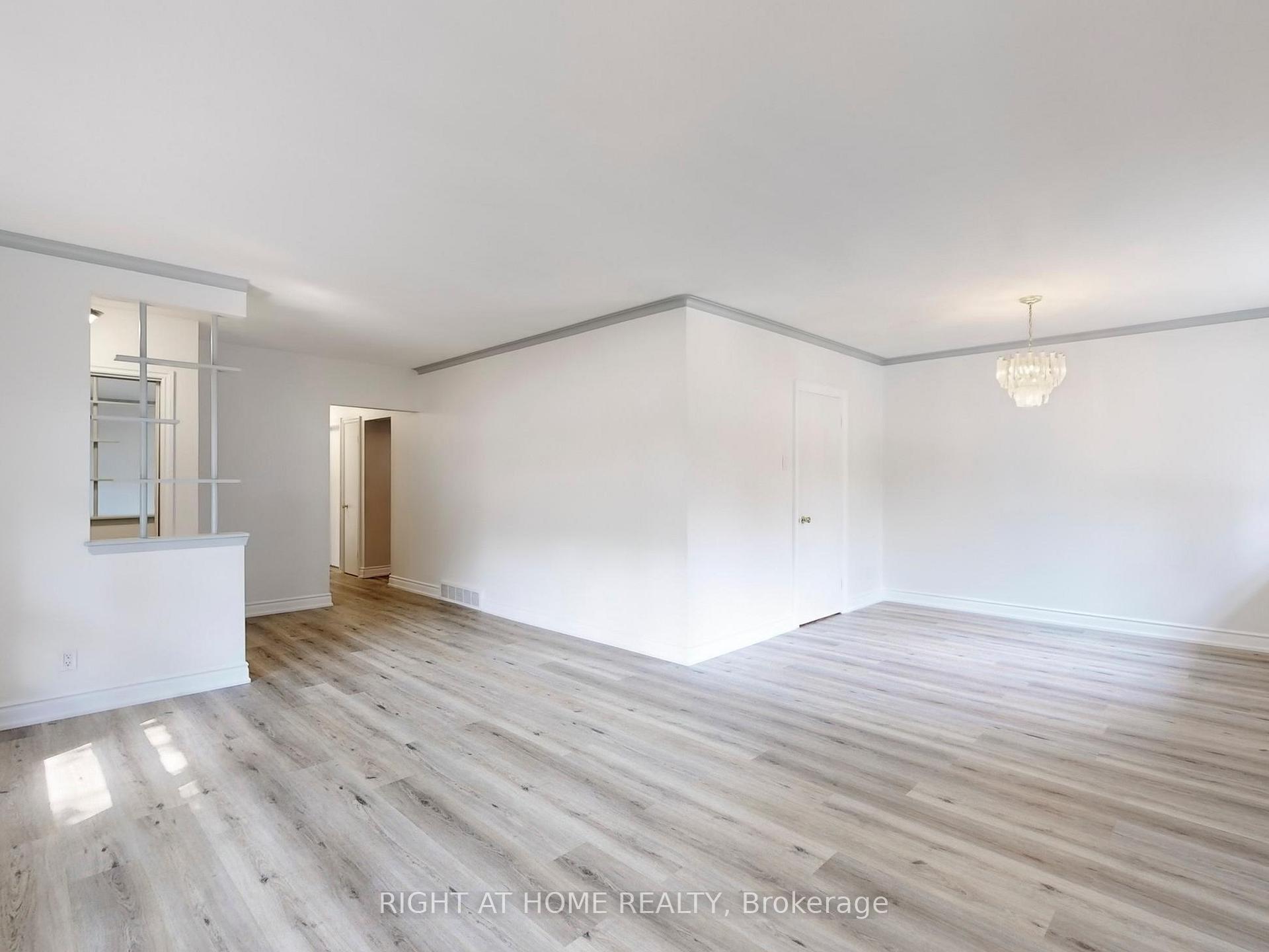 Photo 8 of Unit Main Fl, 96 Grandview Avenue, Markham, Grandview — HOMEH
