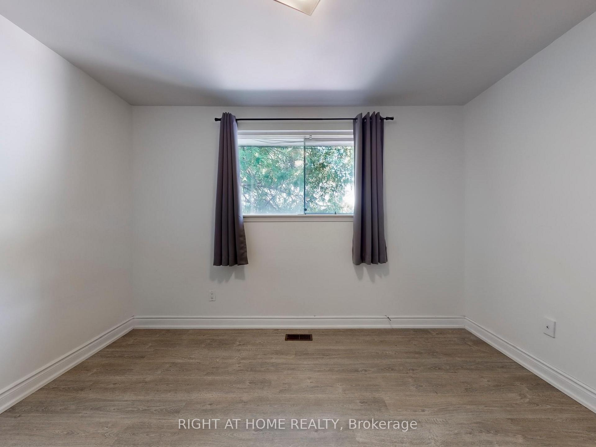 Photo 17 of Unit Main Fl, 96 Grandview Avenue, Markham, Grandview — HOMEH