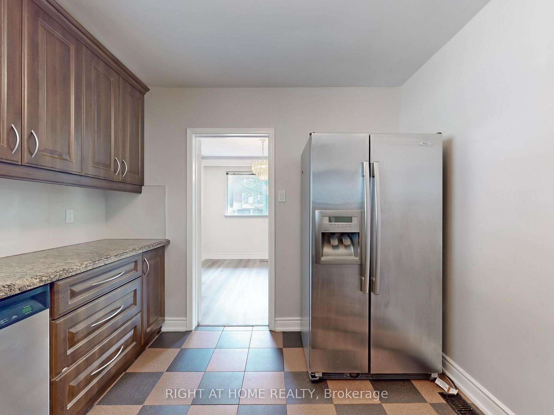 Photo 30 of Unit Main Fl, 96 Grandview Avenue, Markham, Grandview — HOMEH