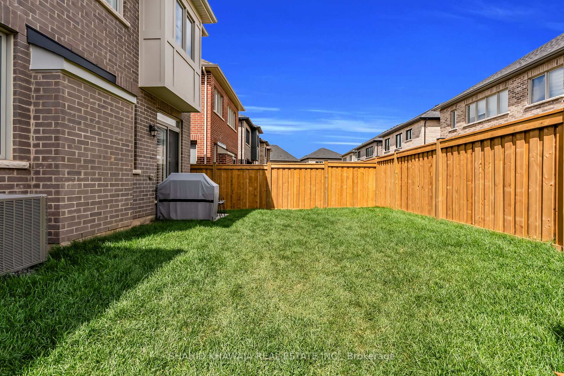 Photo 27 of 632 Bearberry Place, Milton, Cobban — HOMEH