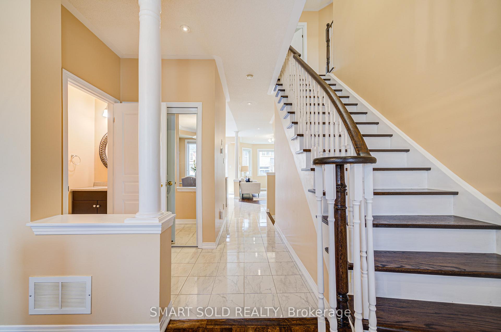 Photo 7 of 79 Hillmount Road, Markham, Cachet — HOMEH