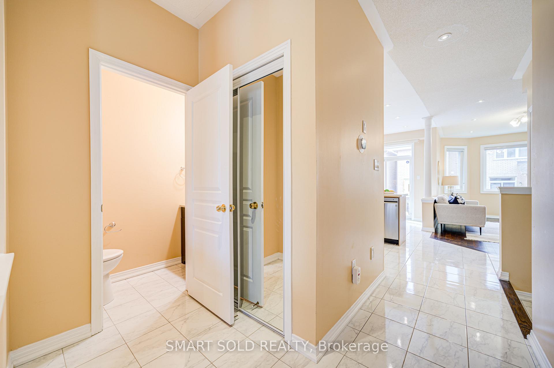 Photo 8 of 79 Hillmount Road, Markham, Cachet — HOMEH
