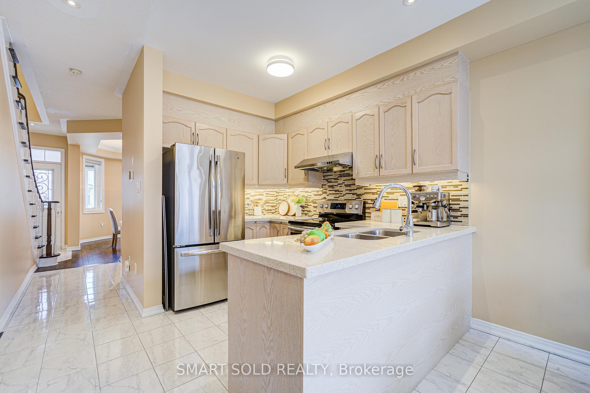 Photo 13 of 79 Hillmount Road, Markham, Cachet — HOMEH