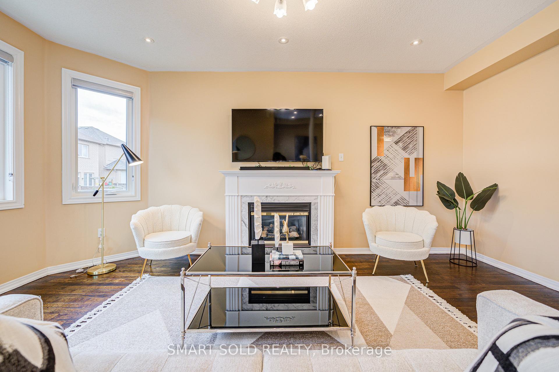 Photo 19 of 79 Hillmount Road, Markham, Cachet — HOMEH