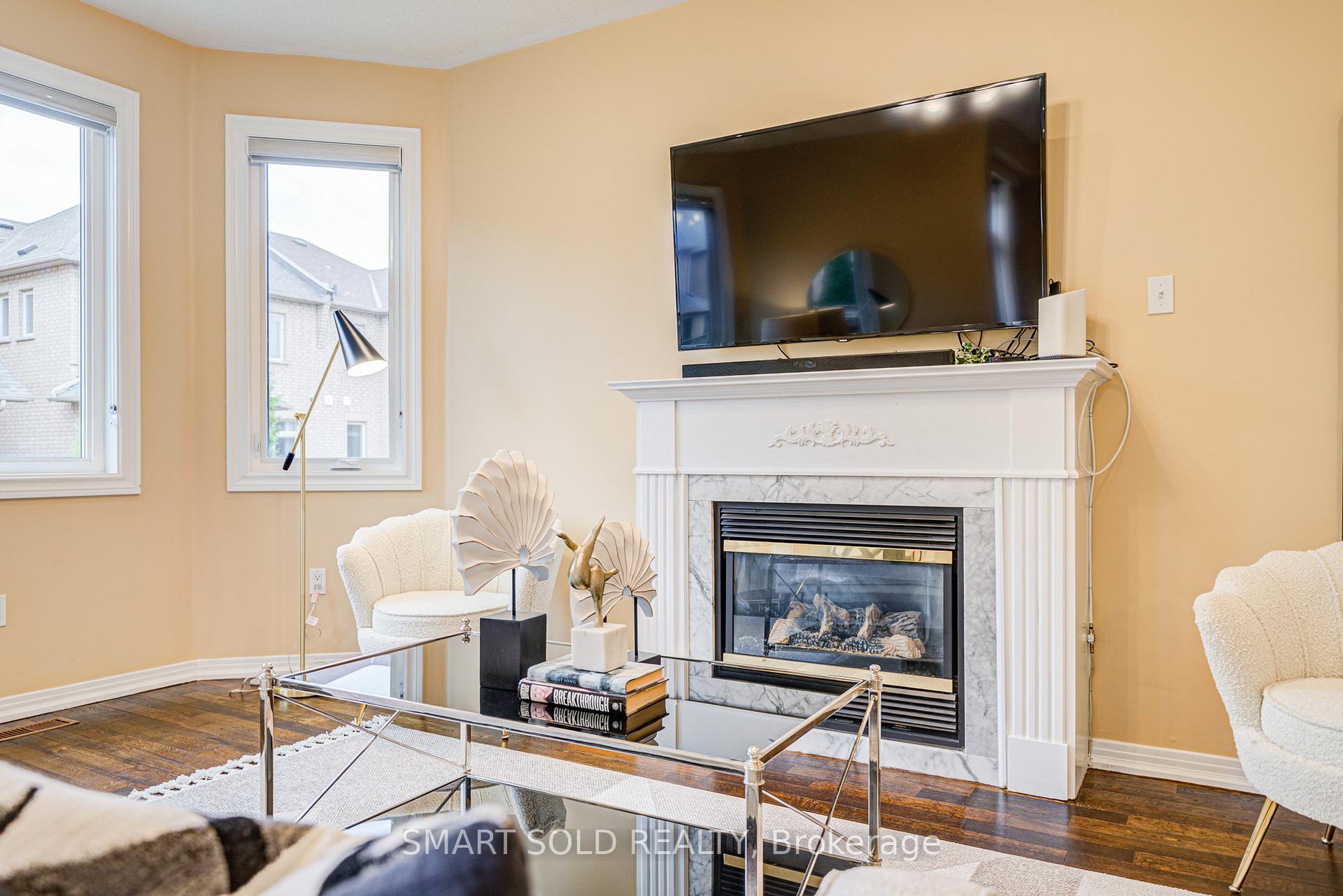 Photo 22 of 79 Hillmount Road, Markham, Cachet — HOMEH