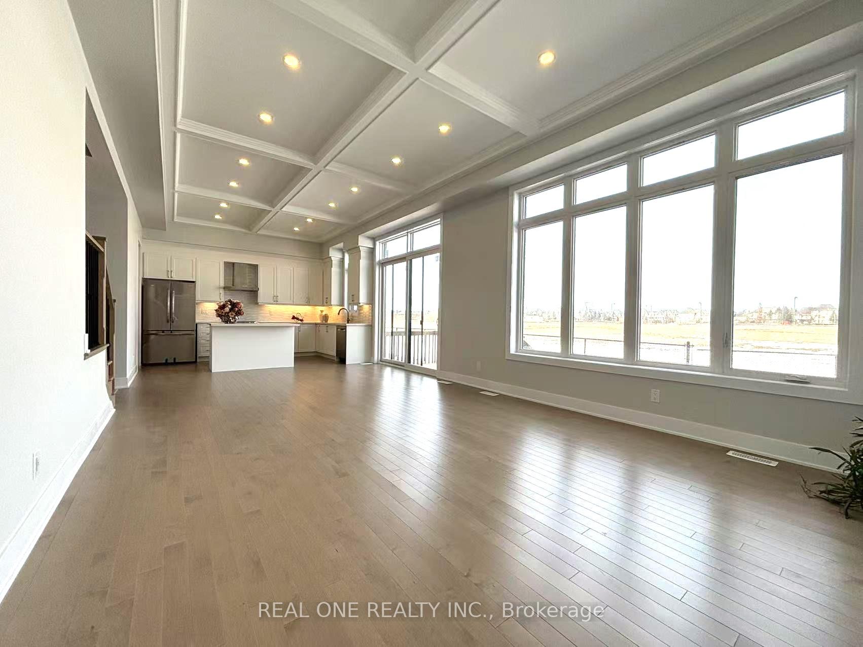 Photo 10 of 8 Nanhai Avenue, Markham, Angus Glen — HOMEH