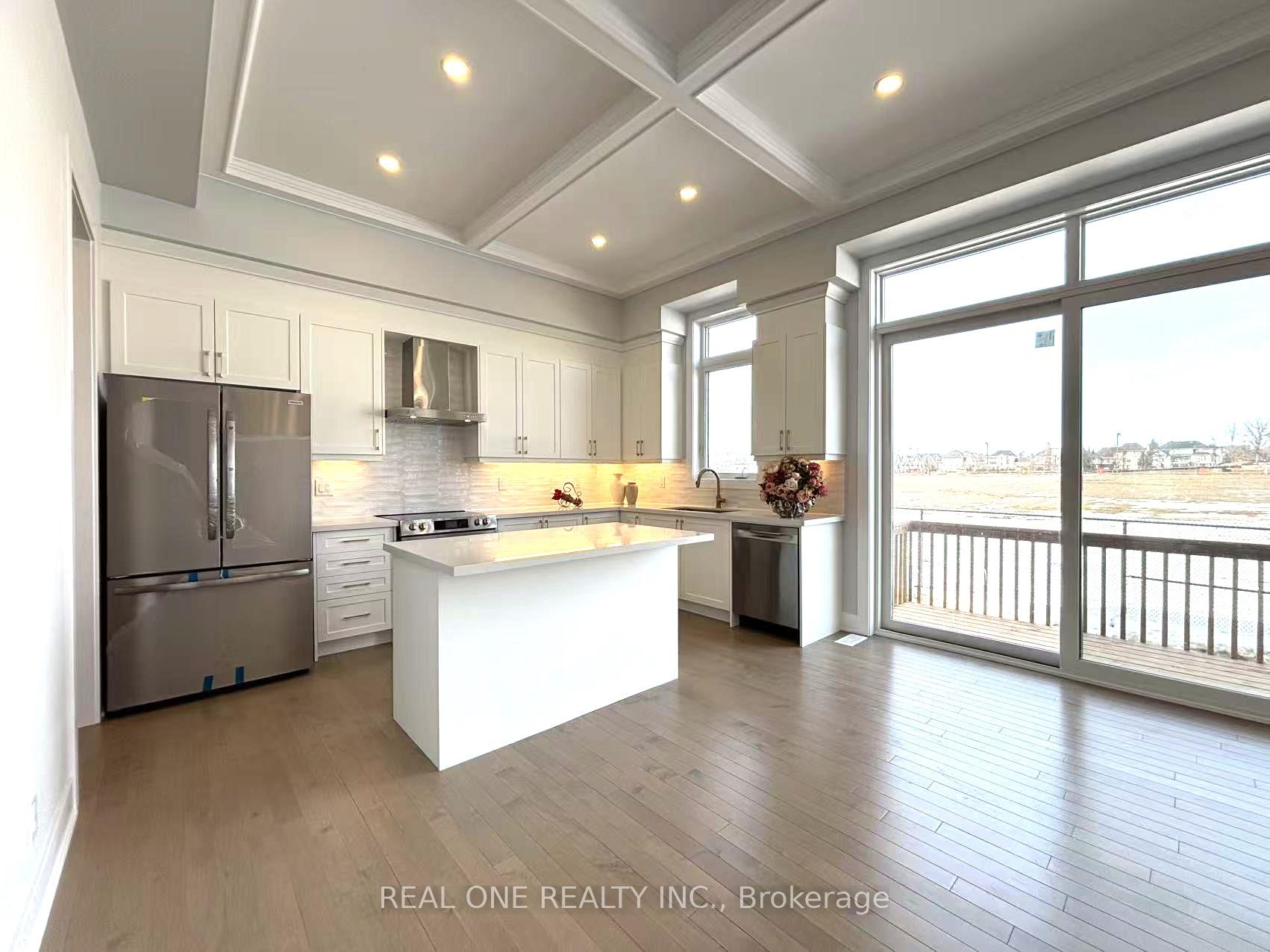 Photo 12 of 8 Nanhai Avenue, Markham, Angus Glen — HOMEH