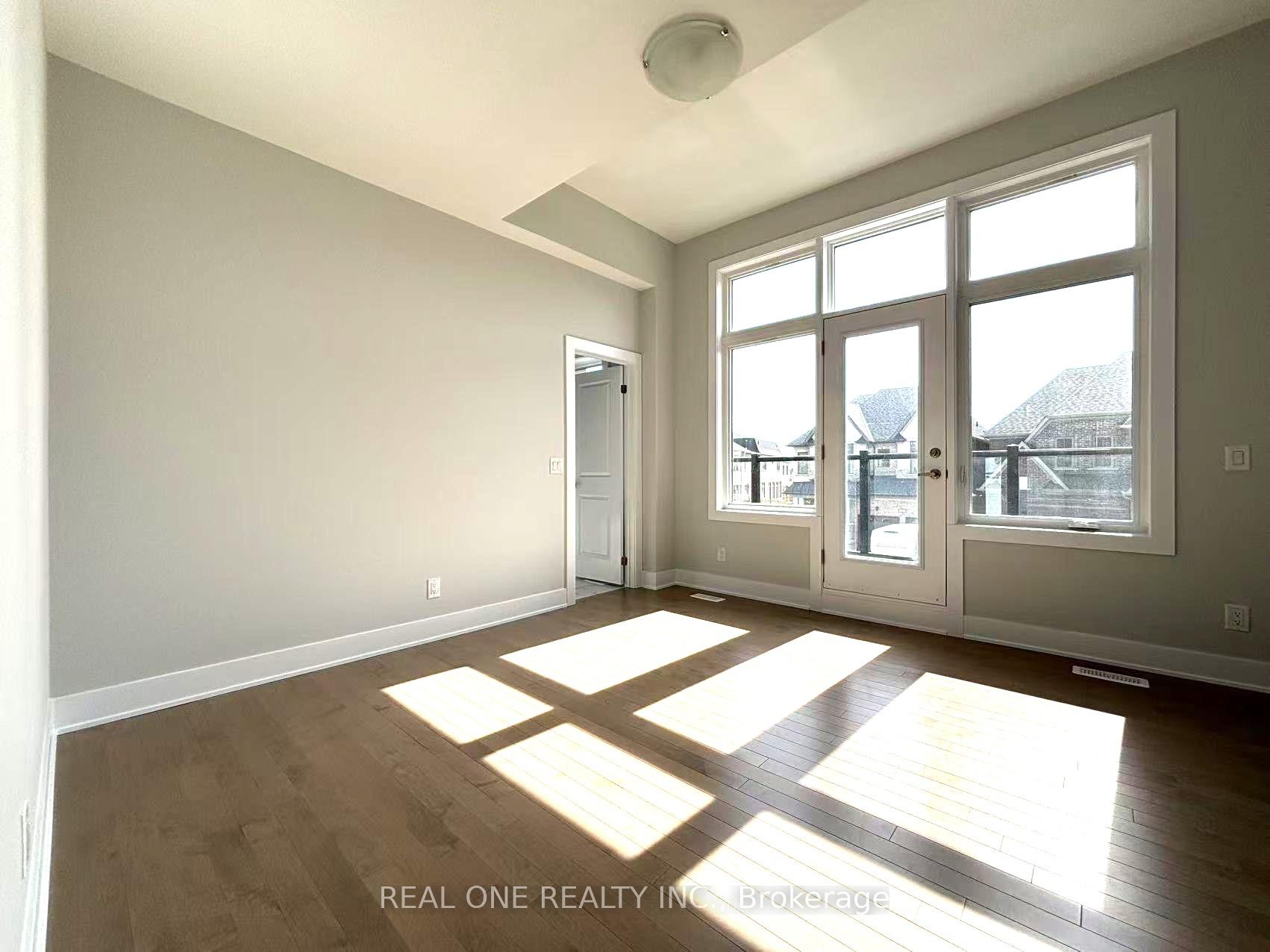Photo 22 of 8 Nanhai Avenue, Markham, Angus Glen — HOMEH