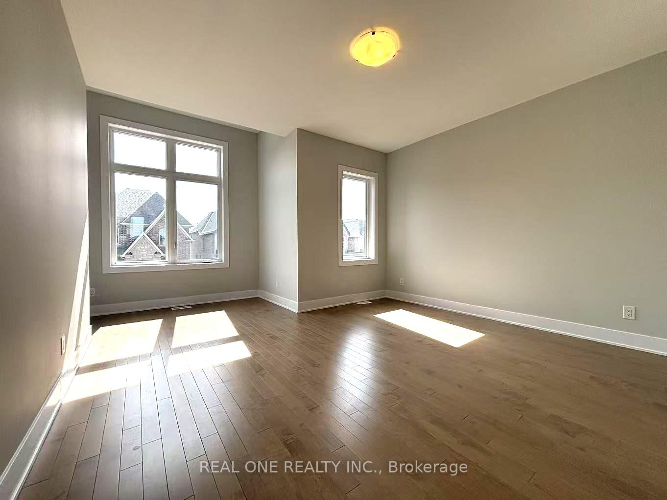 Photo 27 of 8 Nanhai Avenue, Markham, Angus Glen — HOMEH
