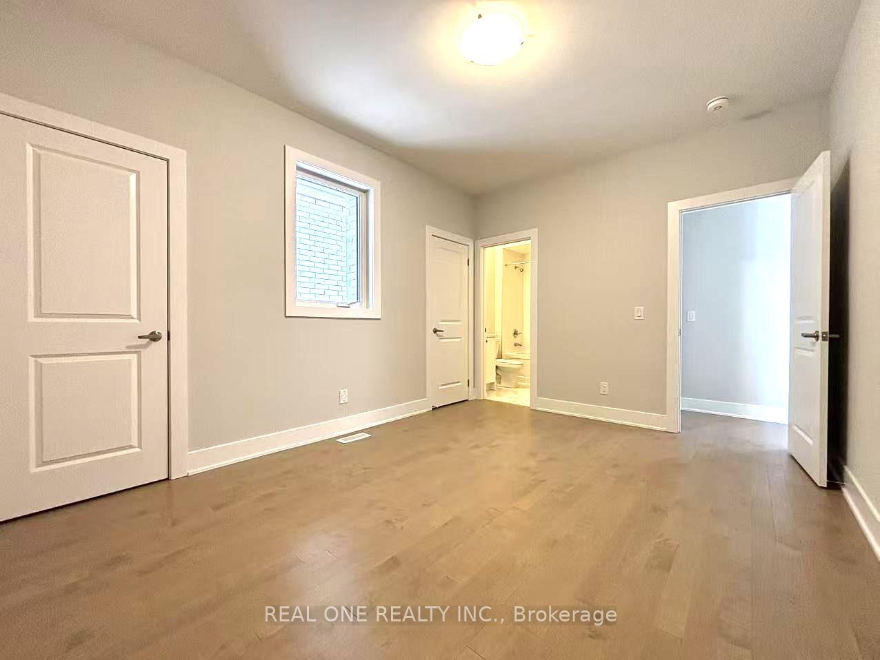 Photo 30 of 8 Nanhai Avenue, Markham, Angus Glen — HOMEH