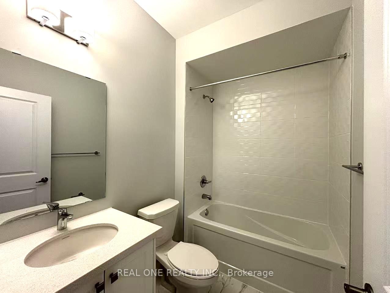 Photo 31 of 8 Nanhai Avenue, Markham, Angus Glen — HOMEH
