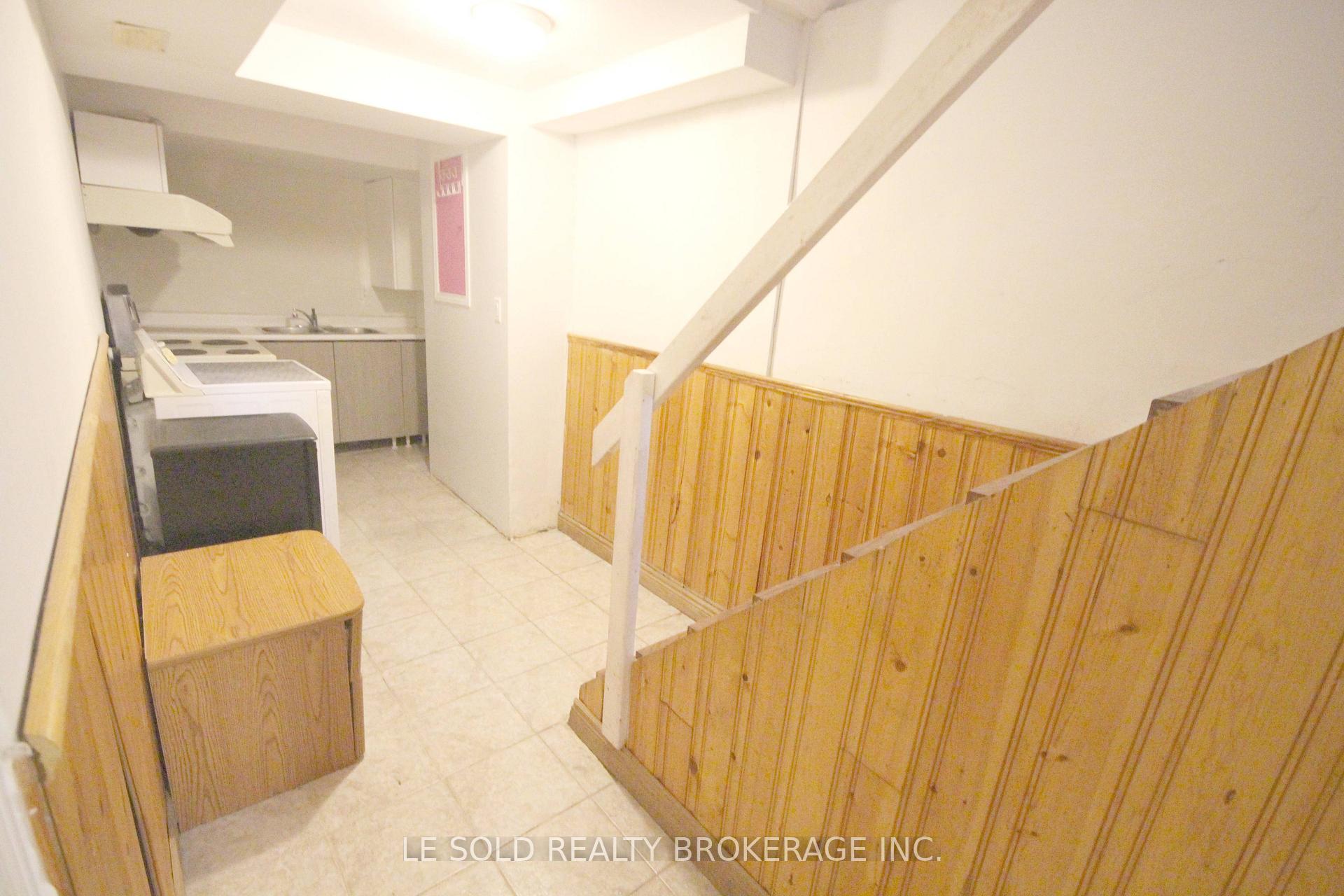 Photo 26 of 25 Debden Road, Markham, Milliken Mills East — HOMEH