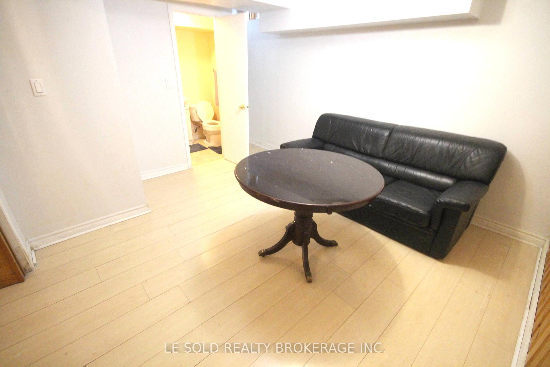Photo 31 of 25 Debden Road, Markham, Milliken Mills East — HOMEH