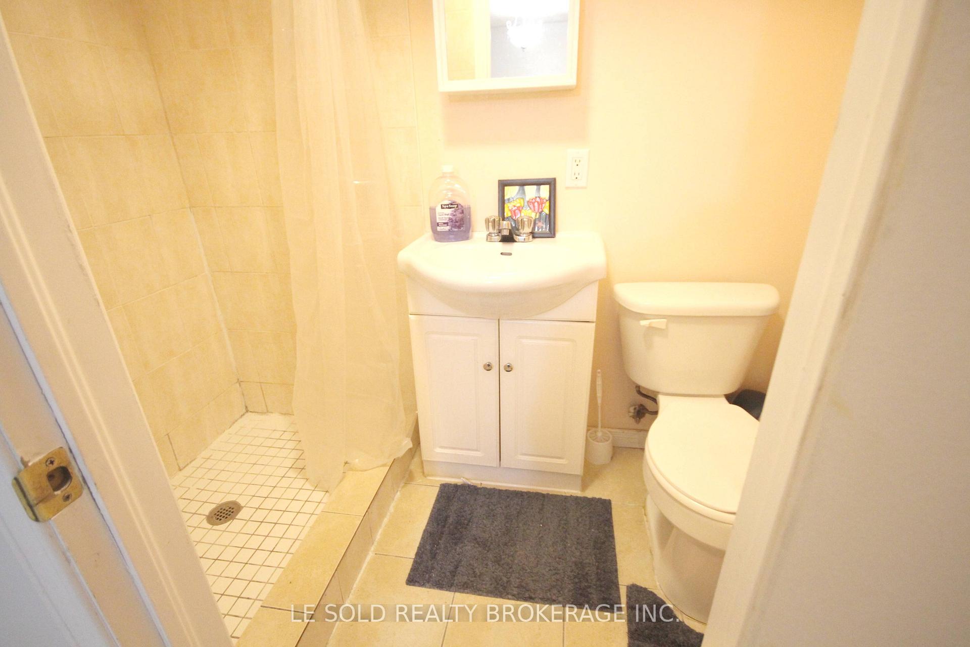 Photo 32 of 25 Debden Road, Markham, Milliken Mills East — HOMEH