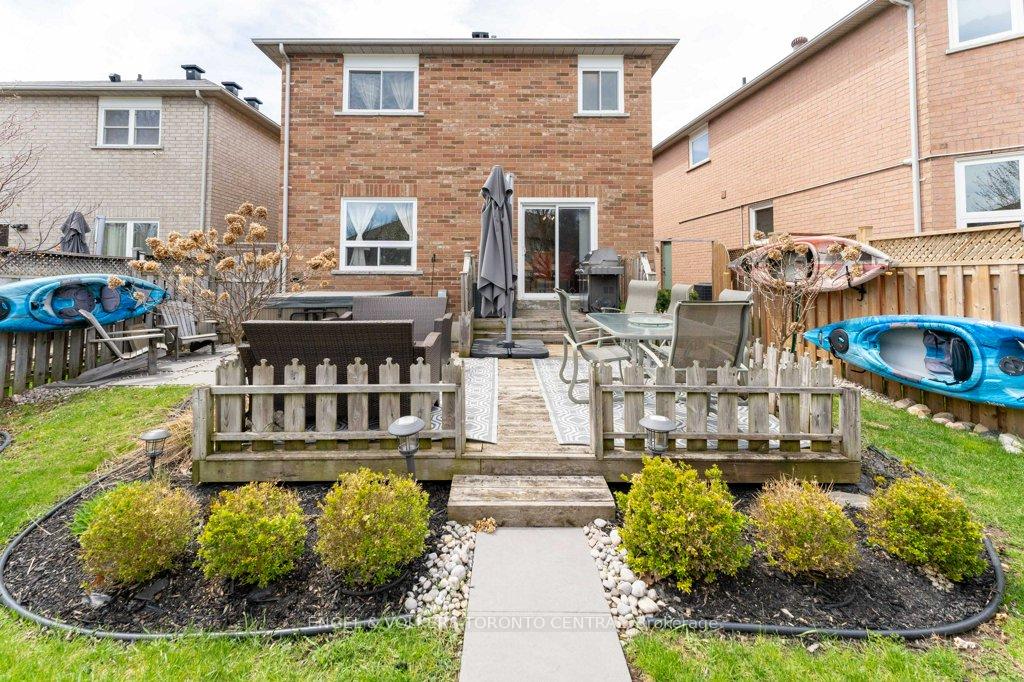 Photo 39 of 167 Valentina Drive, Markham, Village Green-South Unionville — HOMEH