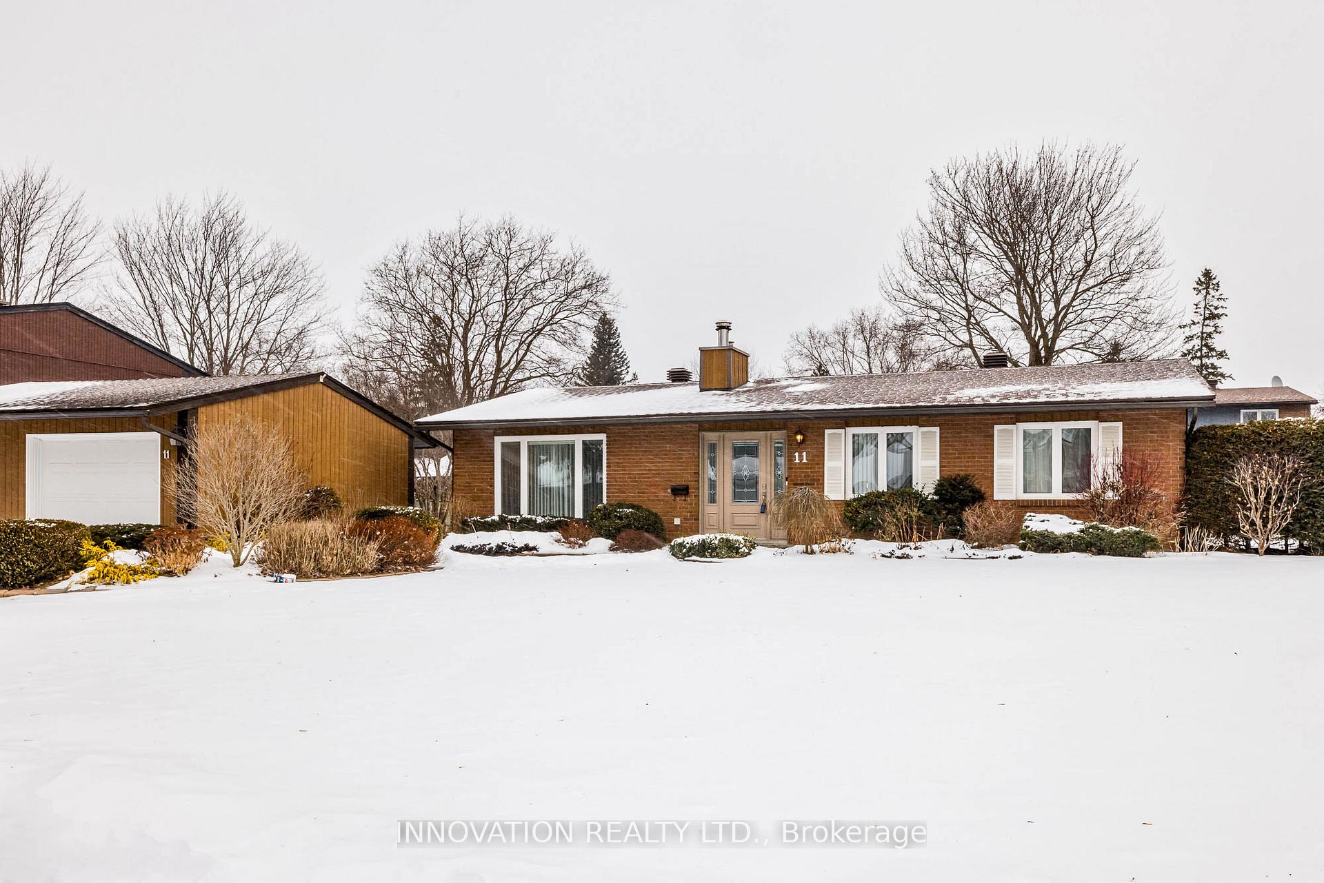 Photo 1 of 11 Amundsen Crescent, Ottawa, Kanata - Katimavik — HOMEH