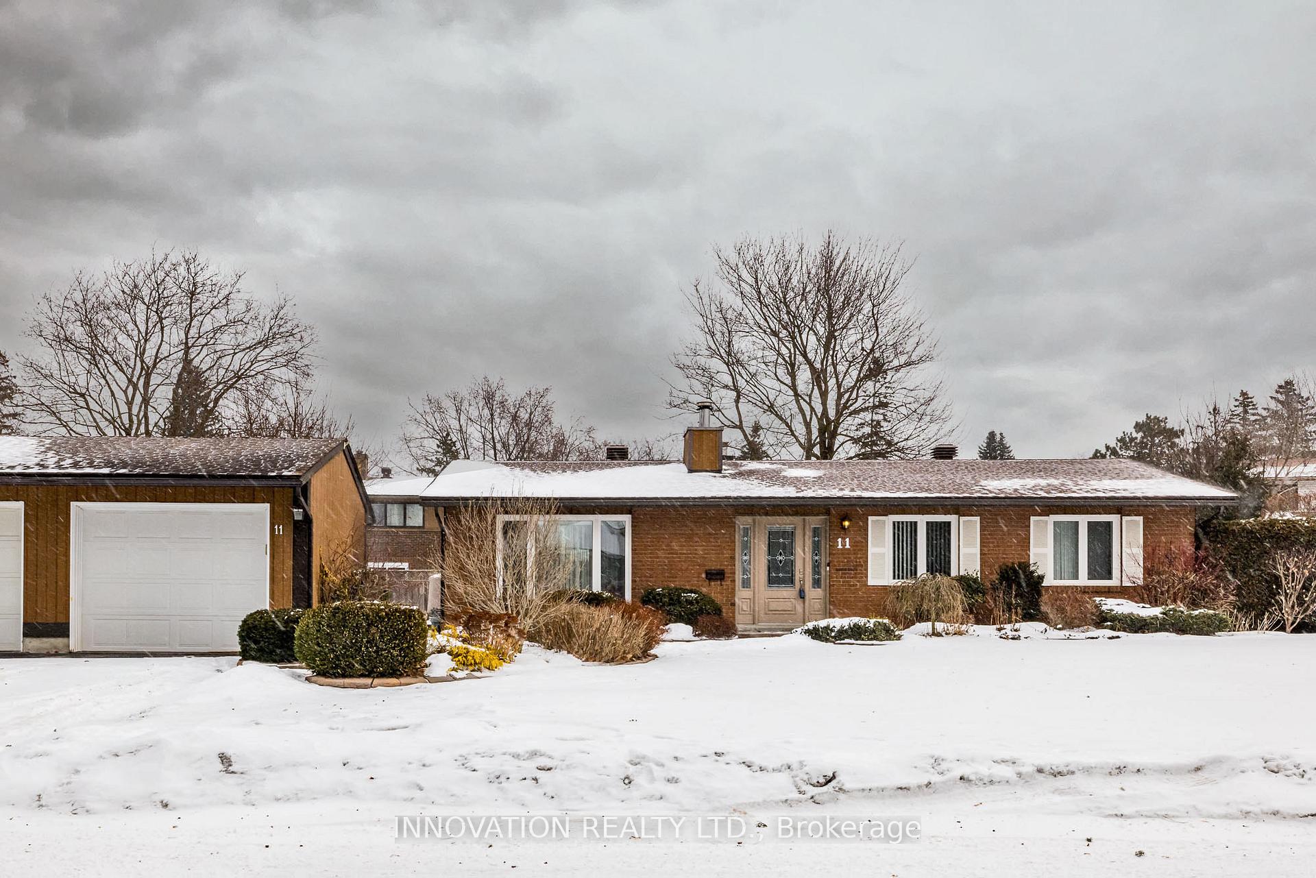 Photo 2 of 11 Amundsen Crescent, Ottawa, Kanata - Katimavik — HOMEH