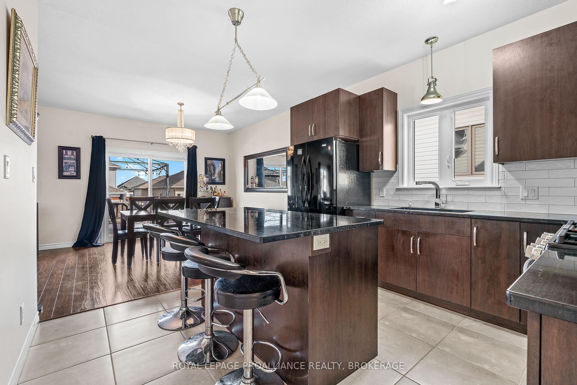 Photo 8 of 1502 Clover Street, Kingston, City Northwest — HOMEH