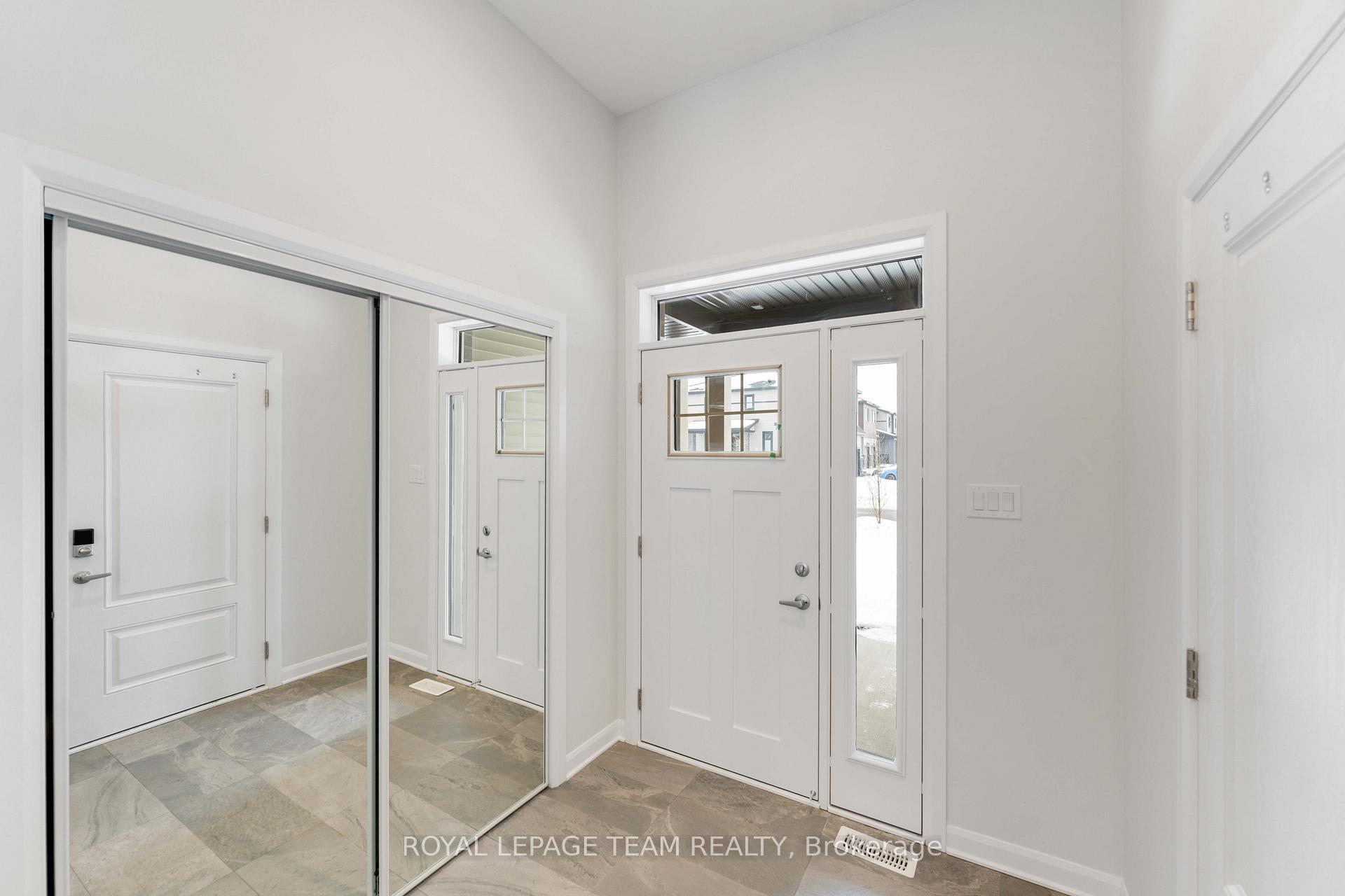 Photo 2 of 228 Invention Boulevard, Ottawa, Kanata - Morgan's Grant/South March — HOMEH