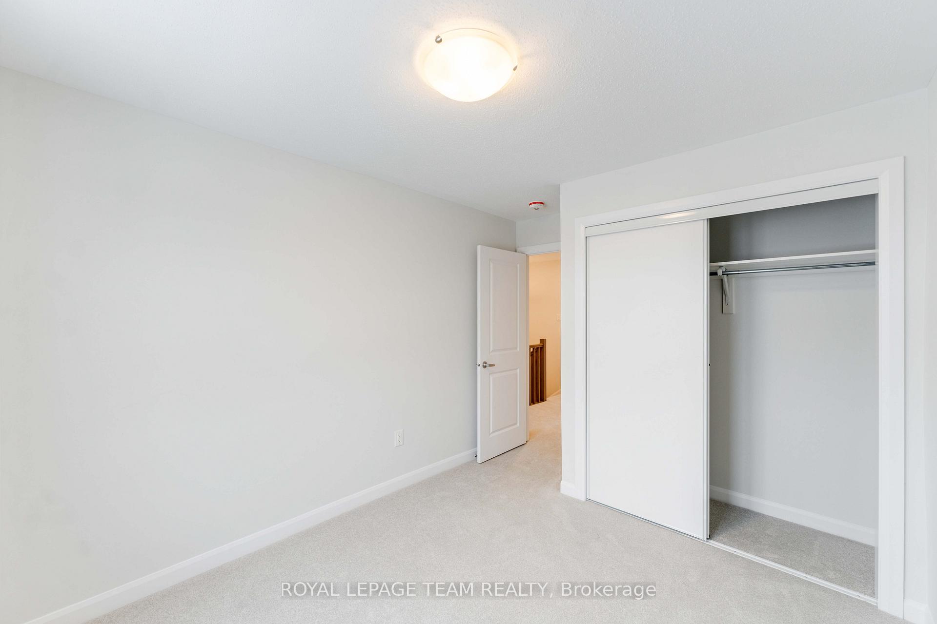 Photo 20 of 228 Invention Boulevard, Ottawa, Kanata - Morgan's Grant/South March — HOMEH