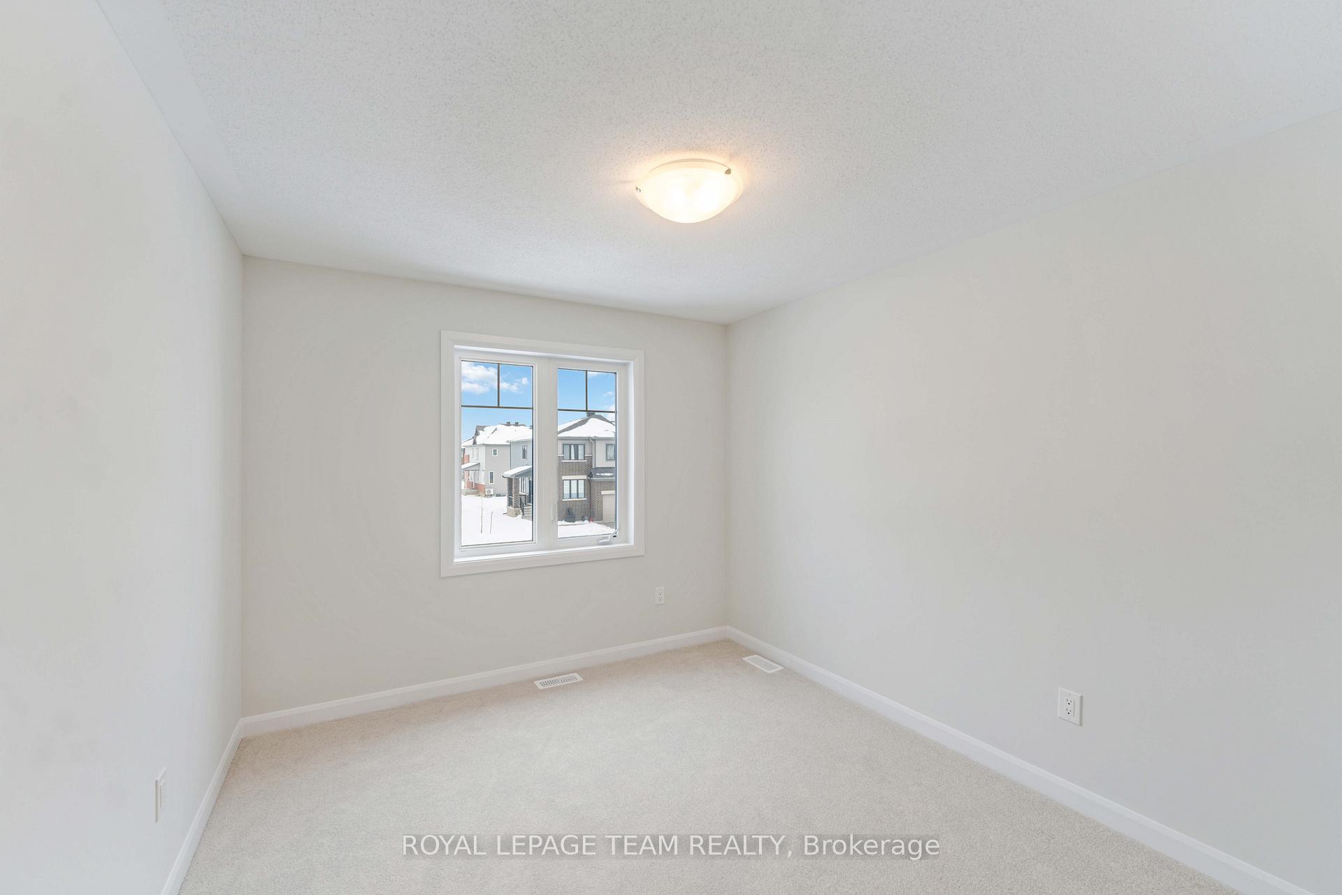 Photo 21 of 228 Invention Boulevard, Ottawa, Kanata - Morgan's Grant/South March — HOMEH