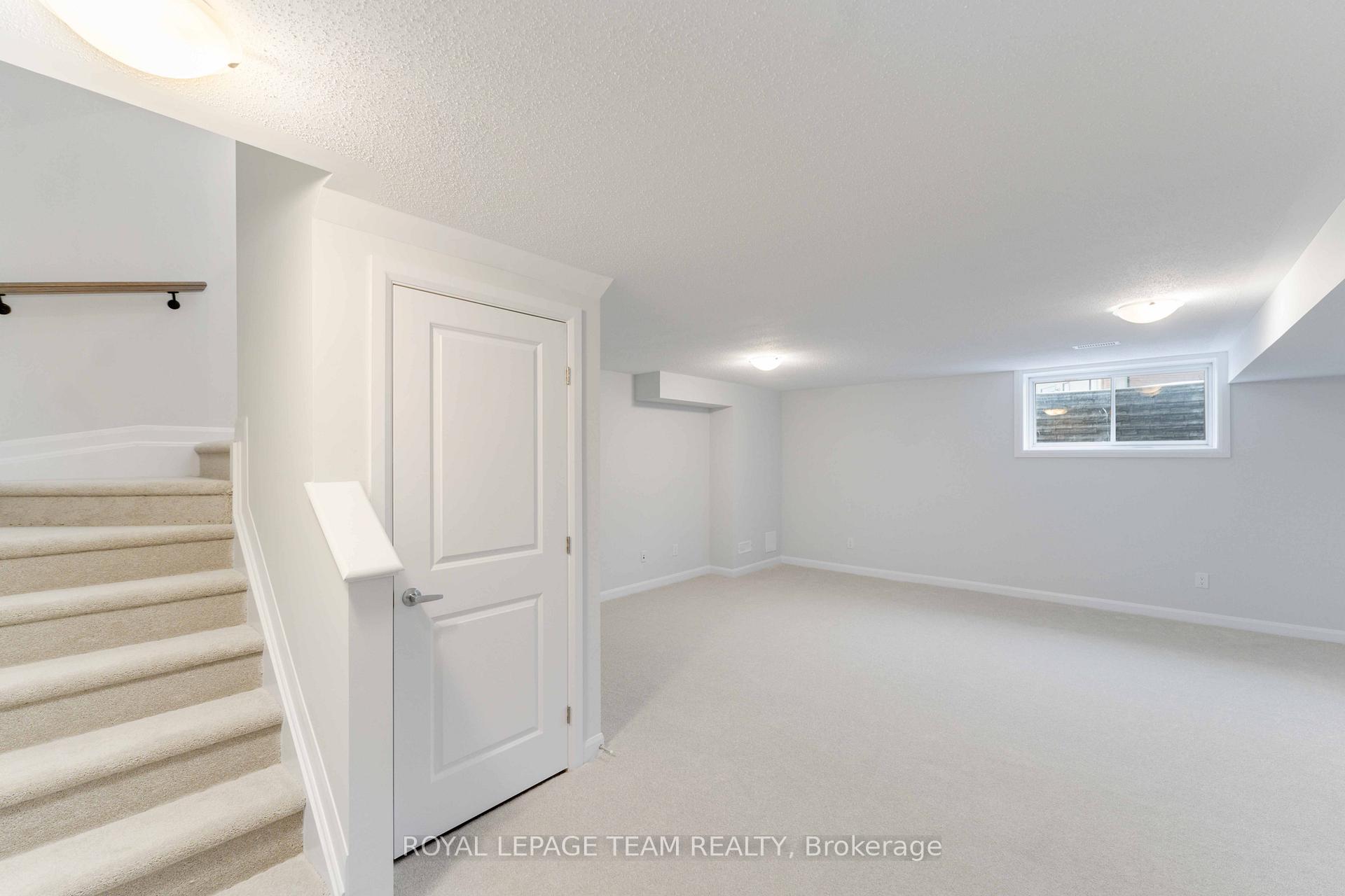 Photo 26 of 228 Invention Boulevard, Ottawa, Kanata - Morgan's Grant/South March — HOMEH