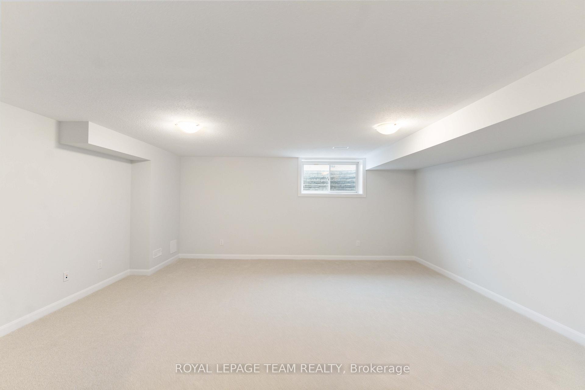 Photo 27 of 228 Invention Boulevard, Ottawa, Kanata - Morgan's Grant/South March — HOMEH