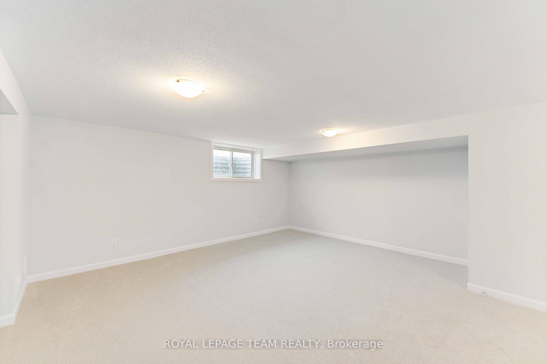 Photo 28 of 228 Invention Boulevard, Ottawa, Kanata - Morgan's Grant/South March — HOMEH