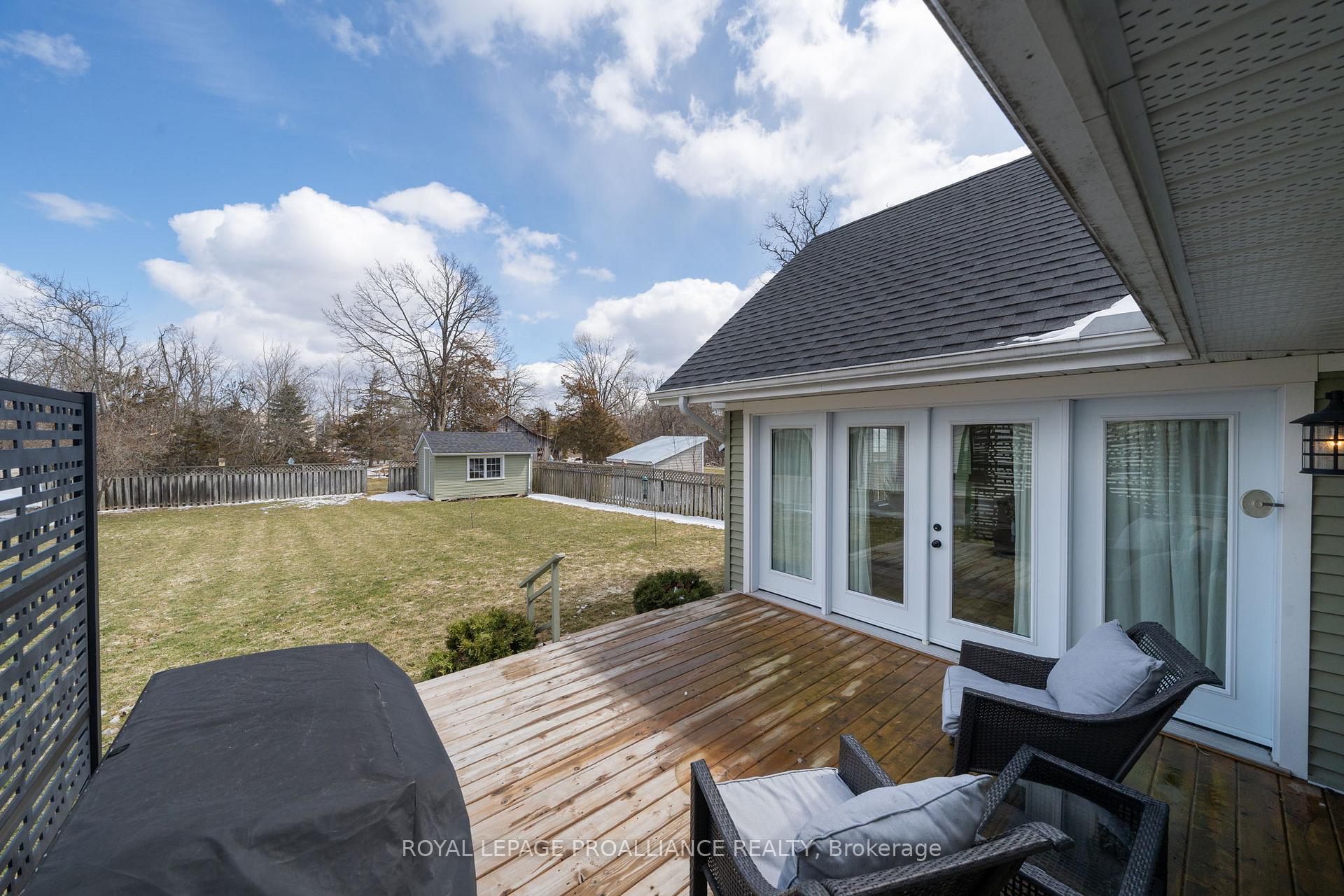 Photo 5 of 60 Need Street, Kawartha Lakes, Bobcaygeon — HOMEH