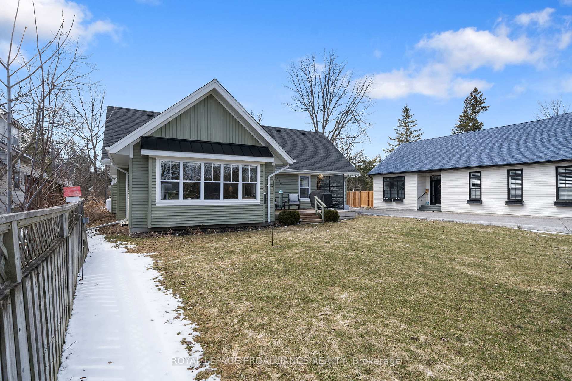 Photo 25 of 60 Need Street, Kawartha Lakes, Bobcaygeon — HOMEH